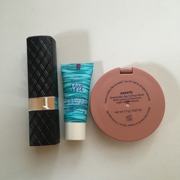 NEW Tarte & Bellapierre Cosmetics Set - Picture 2 of 4